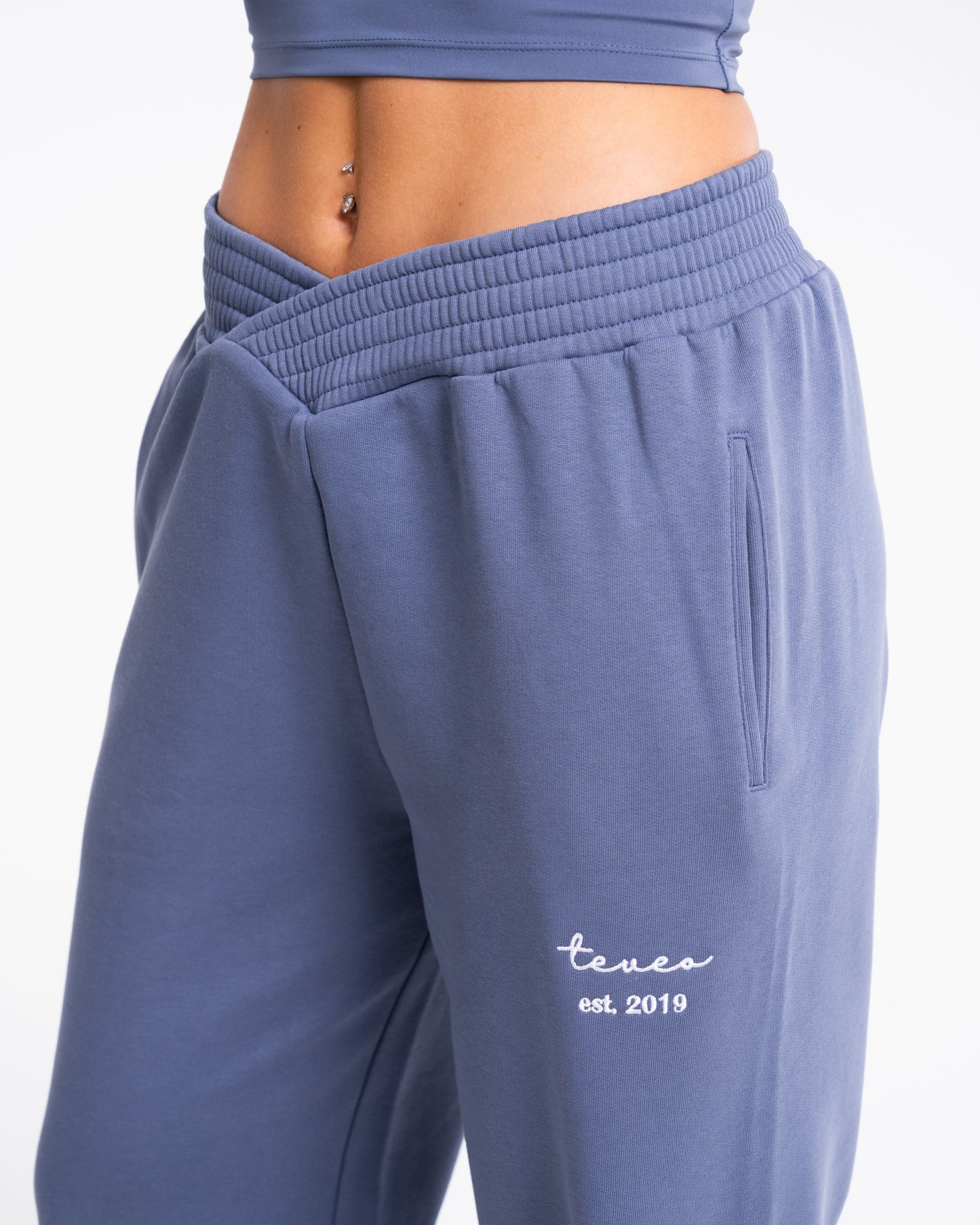 Fearless V-Shape Oversized Jogger "Blau"